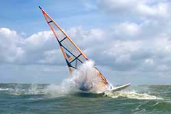 Windsurfen auf dem Bodden oder Angeln