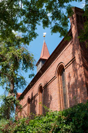 Dorfkirche Dierhagen - Bild vergrößern ...