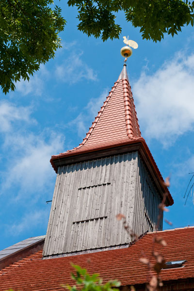 zurück zu Dorfkirche Dierhagen ...