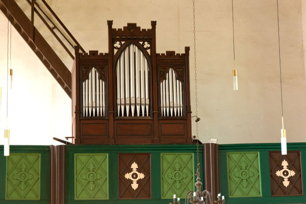 zurück zu Dorfkirche Dierhagen ...