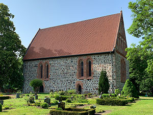 Feldsteinkirche Eixen - Bild vergrößern ...