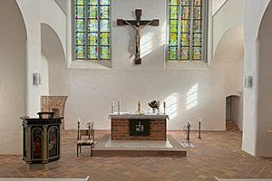 Schlosskirche Franzburg - Kirchenschiff Altar