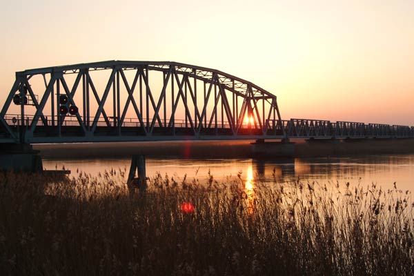 zur Übersicht Meiningenbrücke ...