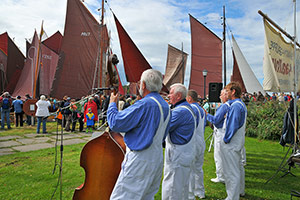 Shantychor in Bodstedt - Bild vergrößern...